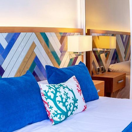 Cana Rock Condos Infinity Pool & Beach Suites Punta Cana Buitenkant foto