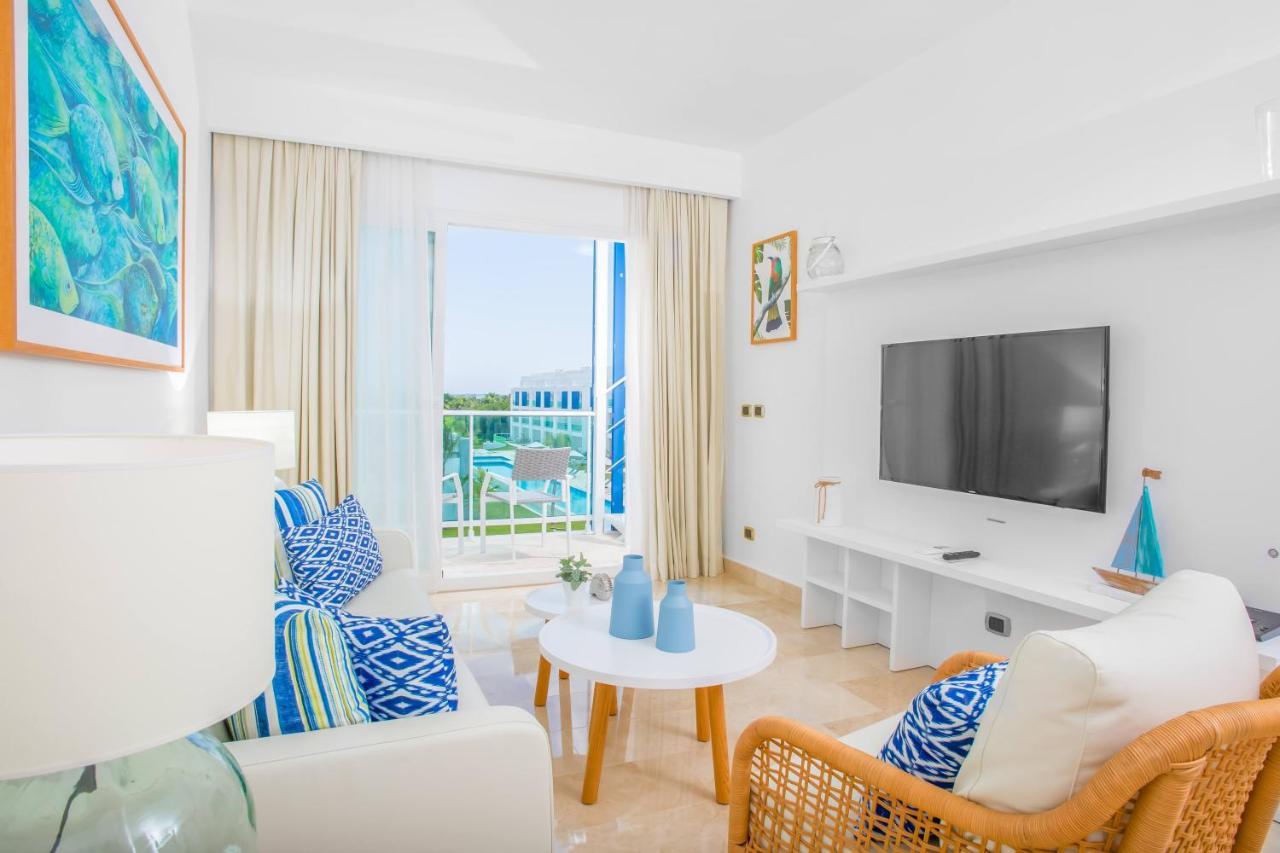 Cana Rock Condos Infinity Pool & Beach Suites Punta Cana Buitenkant foto