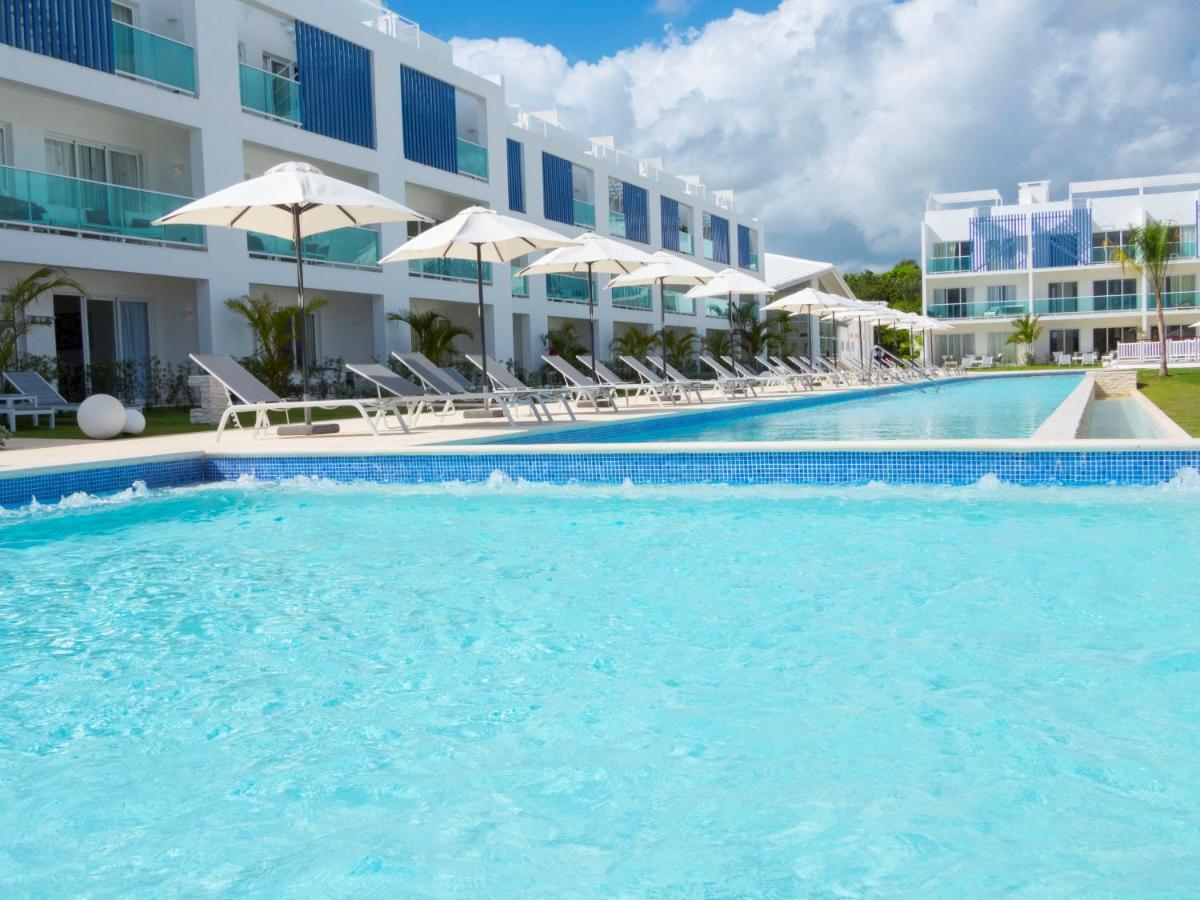 Cana Rock Condos Infinity Pool & Beach Suites Punta Cana Buitenkant foto